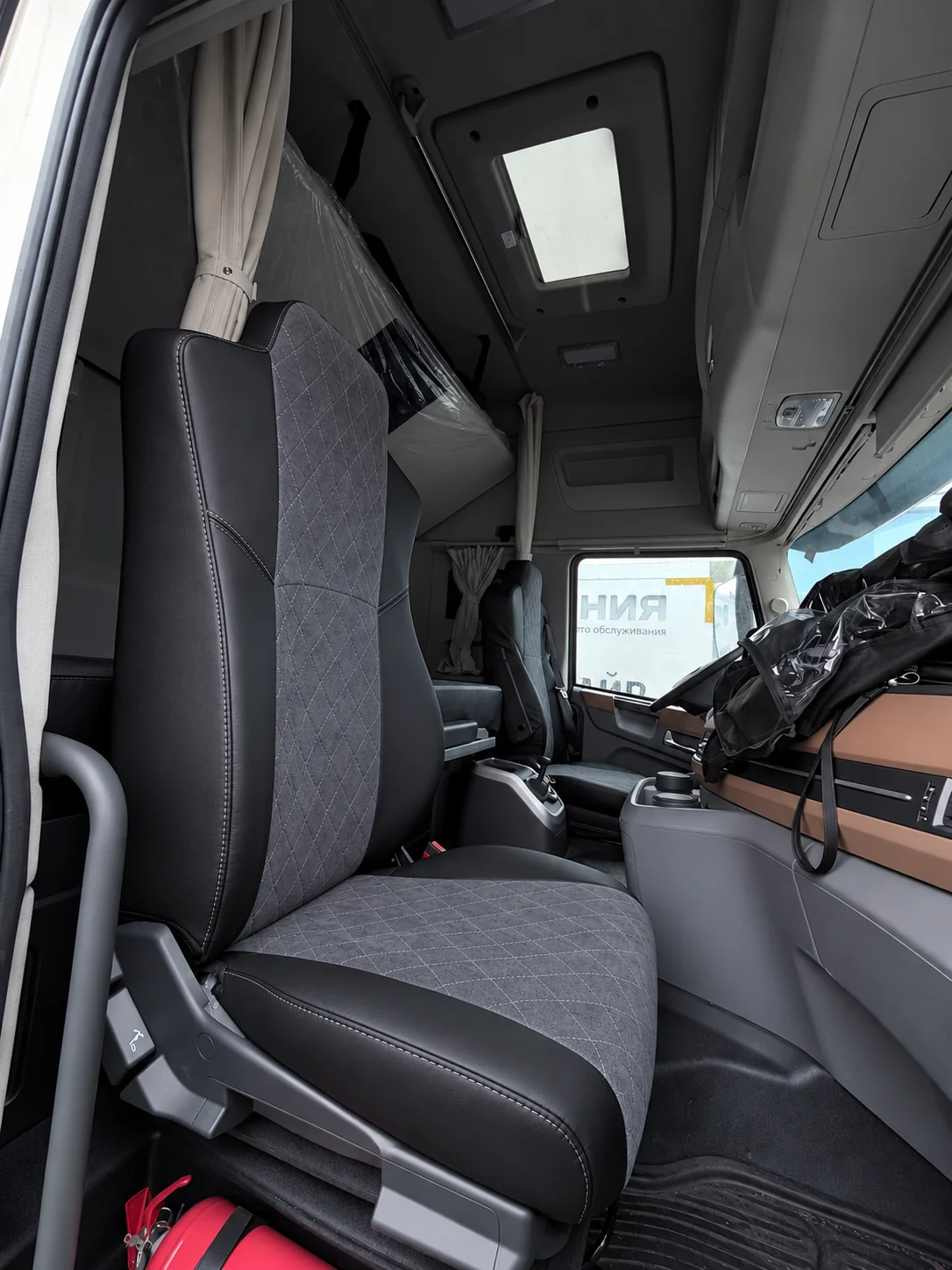 Чехлы сидений для Dongfeng GX (алькантара)